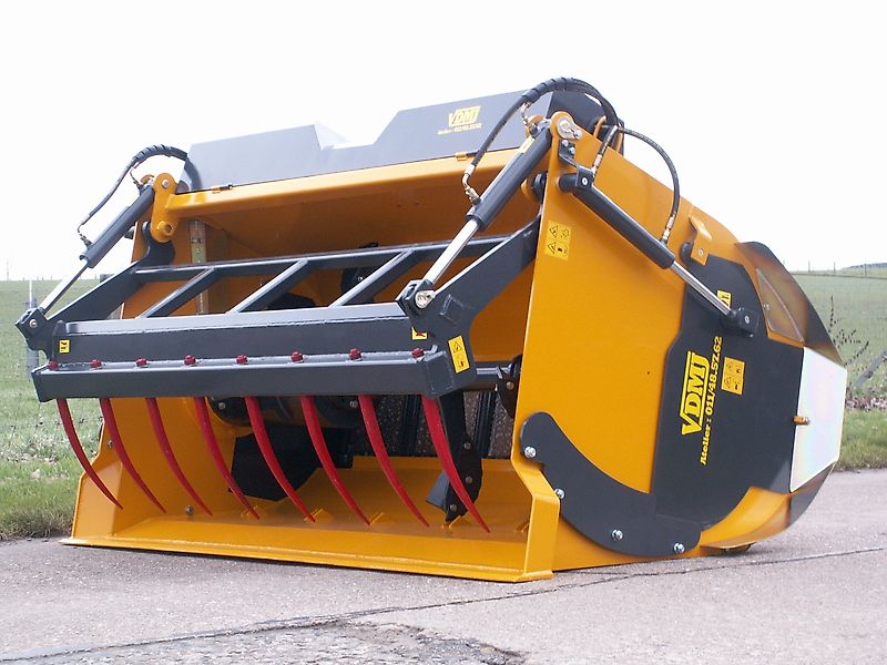 VDMJ Futtermisch- und Verteilschaufel DTMG 2600