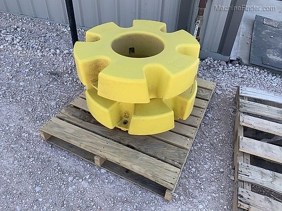 John Deere REAR WHEEL WEIGHTS 625KG EACH - John Deere 7020,7030,7R,8010,8020,8030