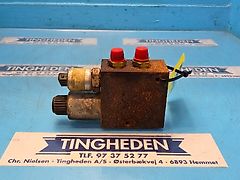 New Holland TX68 (Spare part/Reservedel/Ersatzteil)