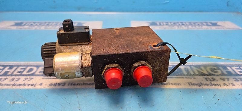 New Holland TX68 (Spare part/Reservedel/Ersatzteil)