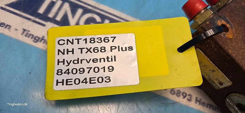 New Holland TX68 (Spare part/Reservedel/Ersatzteil)