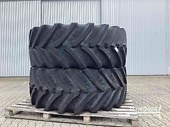 Fendt 2X KOMPLETTRÄDER BKT 800/70 R42