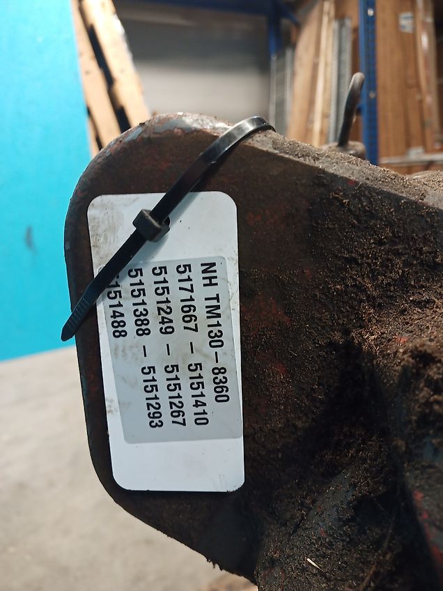 New Holland TM 130 (Spare part/Reservedel/Ersatzteil)