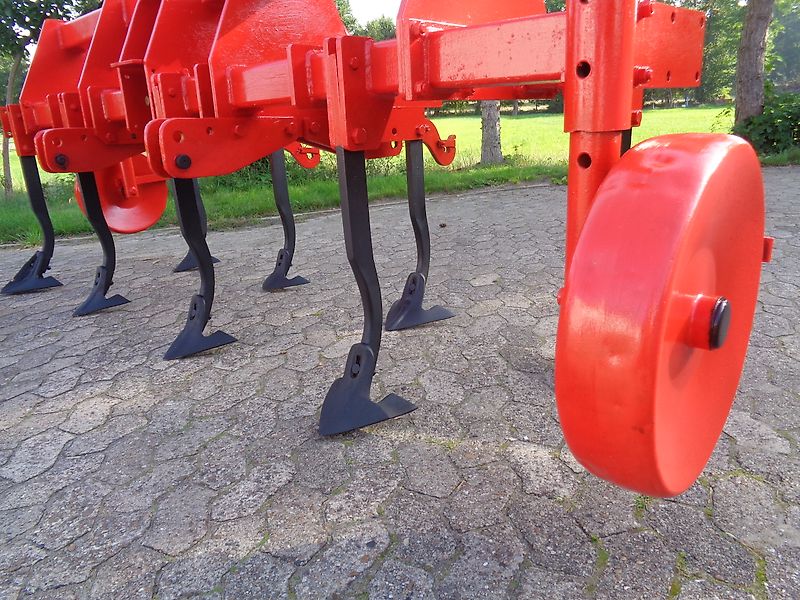 Horsch Kein Horsch Frontgrubber Howard Kongskilde Lemken Rabe Amazone TL Topas Eberhard Becker Rau in Kongskile rot