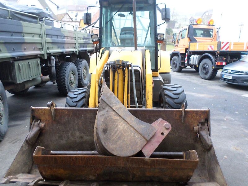 Massey Ferguson MF Baggerlader MF 860 B mit Zubehör 1 Hand 7950 St