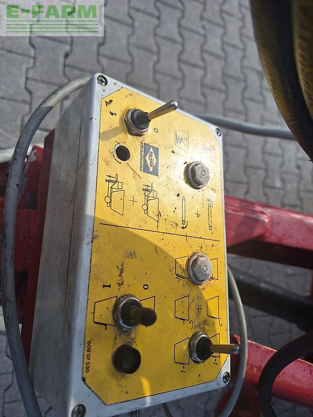 Strautmann verti-mix 900 mit gebläse