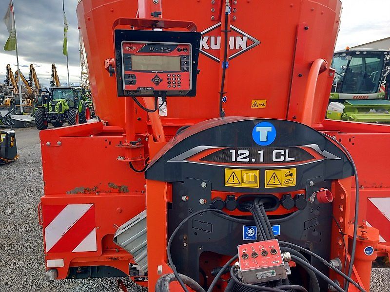 Kuhn 12.1 CL REPARATURBEDÜRFTIG !!!