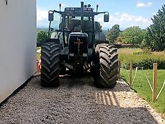 Fendt Favorit 818