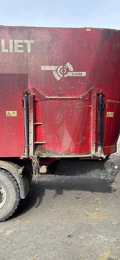 Triotrac Trioliet Futtermischwagen Mischwagen Selbstfahrer