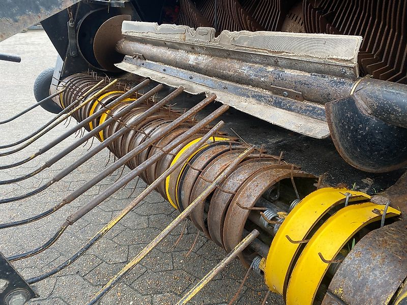 New Holland 4860 (Spare part/Reservedel/Ersatzteil)