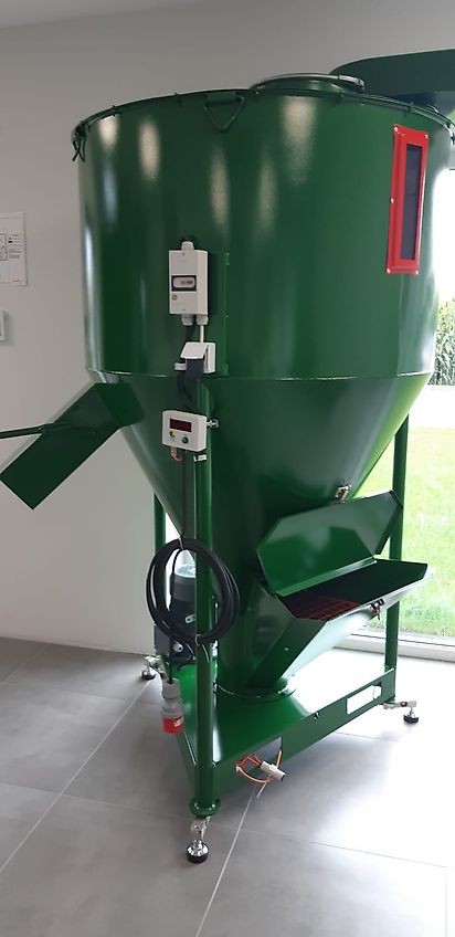 Agro Smart Mrol Futtermischer 750kg / Mischer / Feed mixer / Mieszalnik pasz