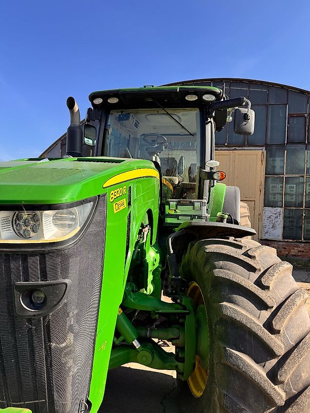John Deere 8320R # e23