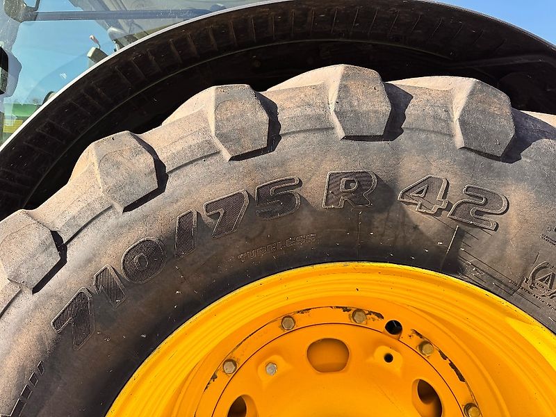 John Deere 8320R # e23