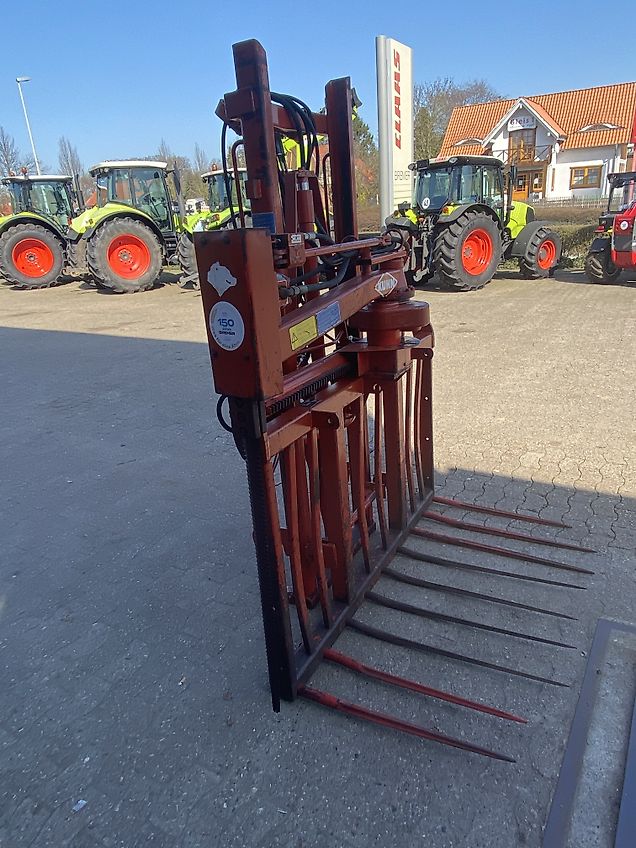 Kuhn B 1801 E Doppelmessergerat mit Hubgerüst und hydraulischem Oberlenker