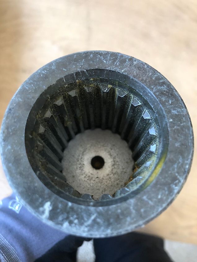 New Holland Kupplungswelle 321927850 für Laverda L517