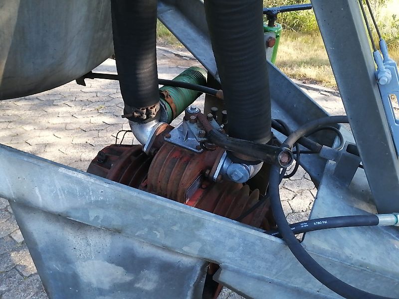 Meyer-Lohne Güllefass 7000Liter 1 Achsiges Güllefass von Meyer-Lohne Bereifung 23.1-26 Wabenprofil Vakumtankwagen
