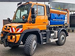 Unimog 423 Mercedes Benz U423 427 429 430 530 527 Schmidt Stratos Salzstreuer