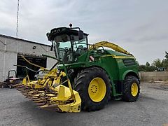 John Deere 8500