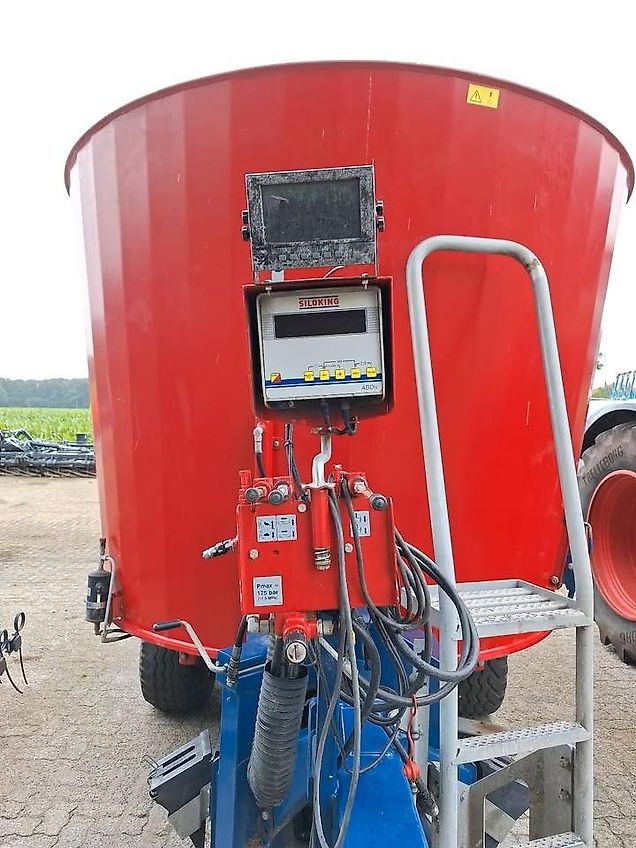 Siloking TrailedLine Compact 12