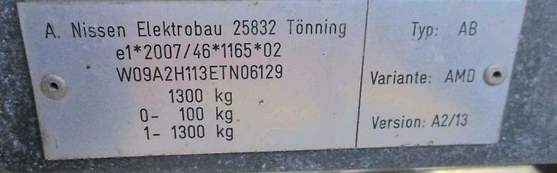 Nissen Verkehrsleittafel Absperrtafel Verkehrsleitanhänger GPS
