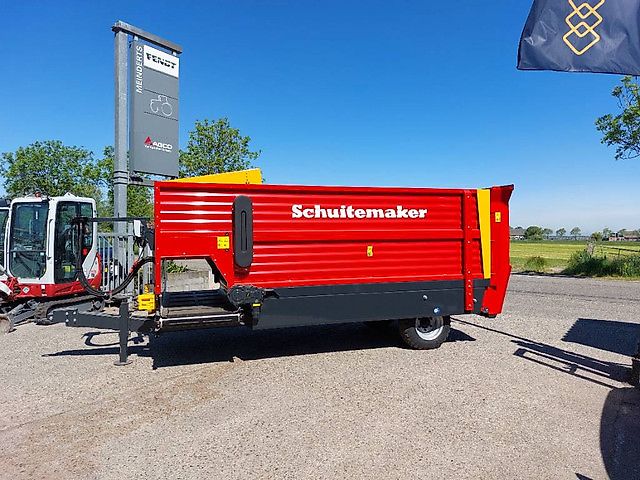 Schuitemaker Amigo 40 S blokkendoseerwagen