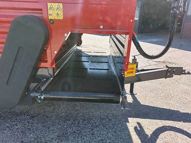 Schuitemaker Amigo 40 S blokkendoseerwagen