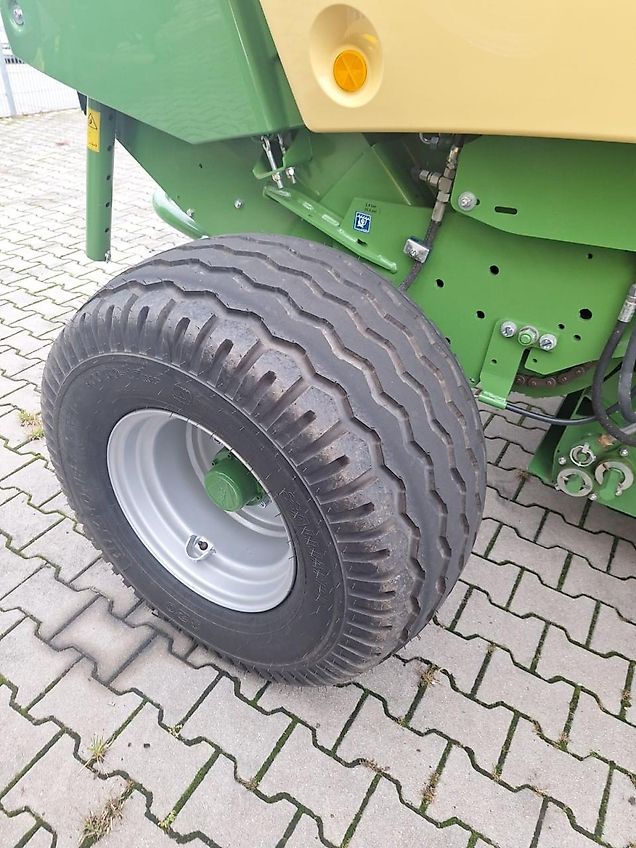 Krone Comprima F 155 XC