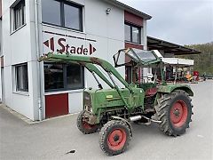Fendt Favorit 3 S Schlepper mit Frontlader