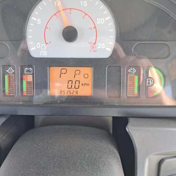 Challenger Tractor Challenger MTC775E