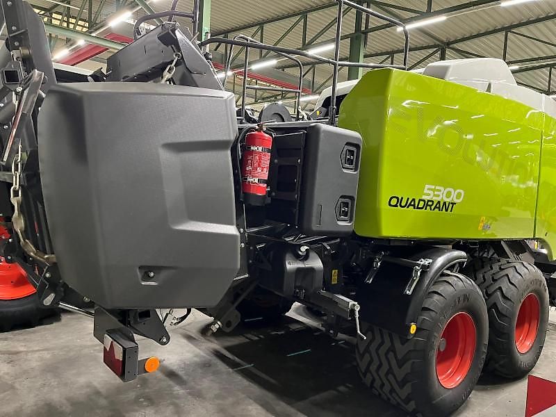 Claas QUADRANT 5300 RF T+ST