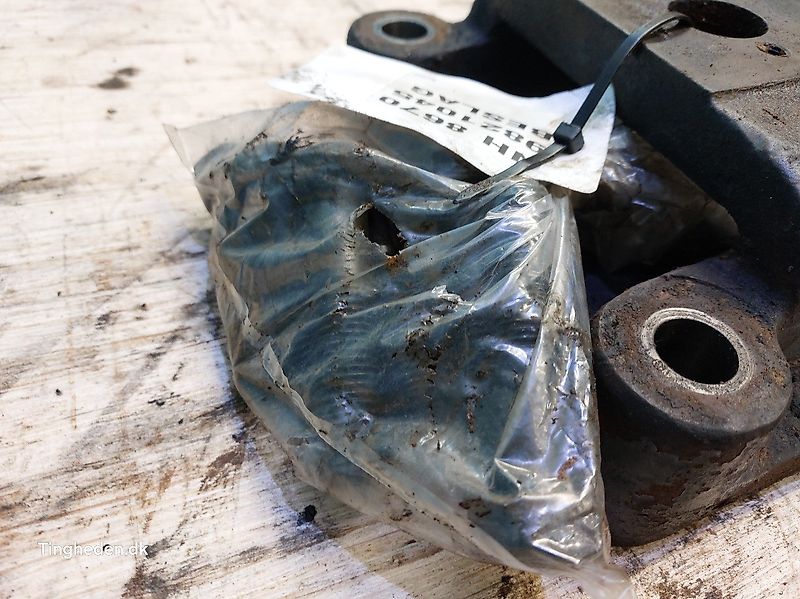 New Holland 8670 (Spare part/Reservedel/Ersatzteil)