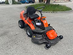 Husqvarna R 216T AWD