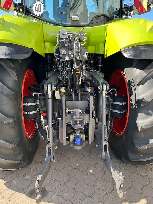 Claas Axion 870 C-Matic