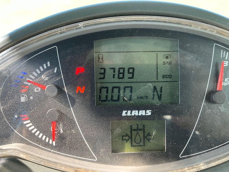Claas Axion 870 C-Matic