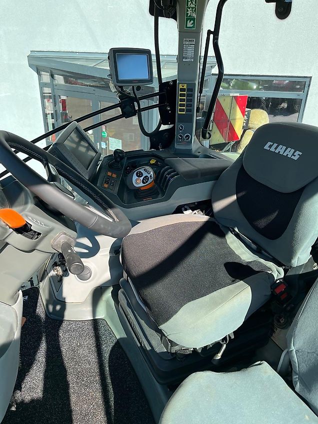 Claas Axion 870 C-Matic