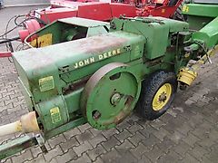 John Deere 224