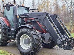Valtra T214 A