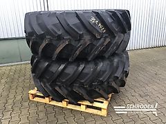 Valtra KOMPLETTRÄDER 2X 710/70 R38