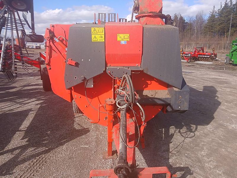 Kuhn Primor 3560