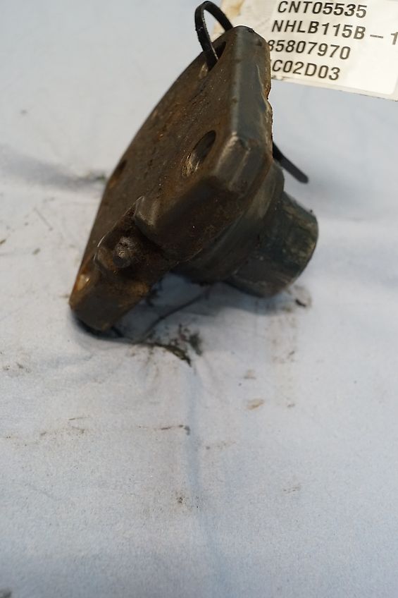 New Holland LB115B (Spare part/Reservedel/Ersatzteil)