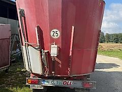 JF Stoll Feeder VM 14 Futtermischwagen