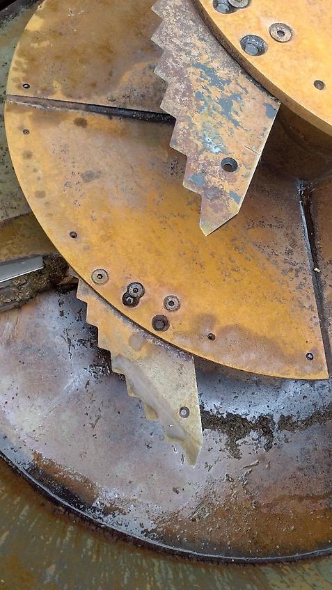 Strautmann Verti-Mix 1801 - Heavy Duty Schnecken 2-Stufen-Mischgetriebe elektrisch