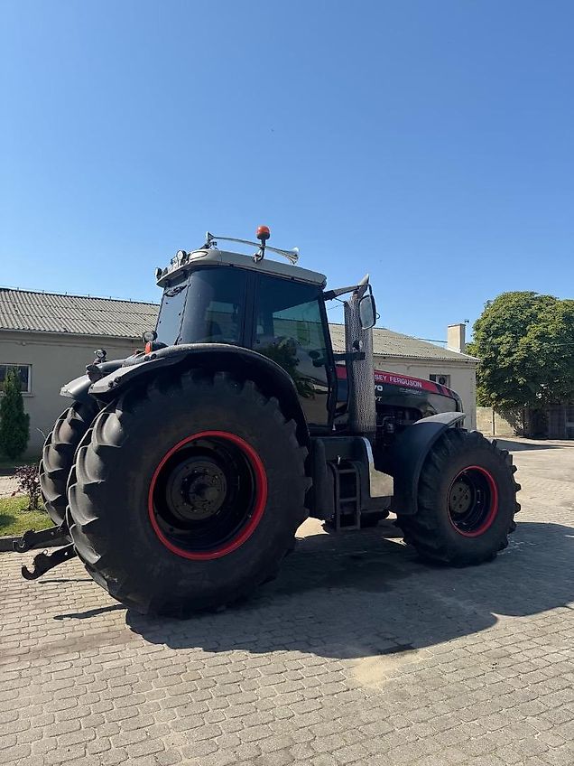 Massey Ferguson 8470