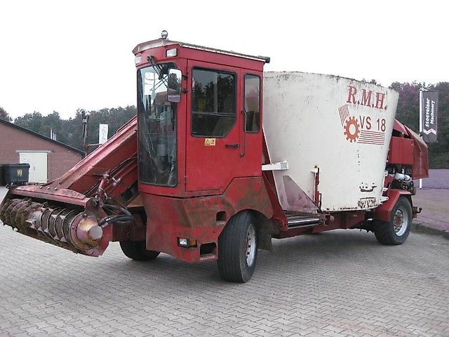 Voermengwagen RMH VS 18