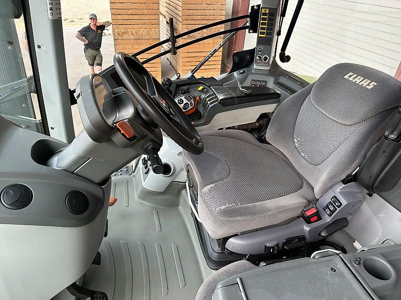 Claas Axion 830 Cmatic