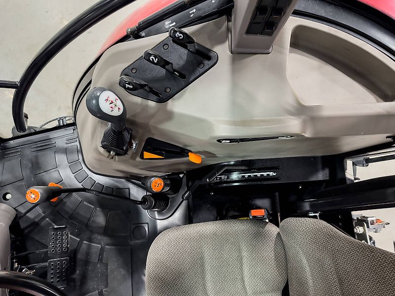 Case IH Farmall 95A tractor, with front loader, air brakes