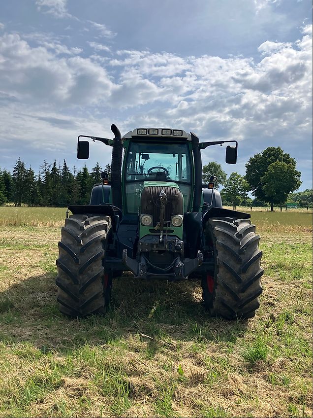 Fendt 718 Com3 Vario TMS