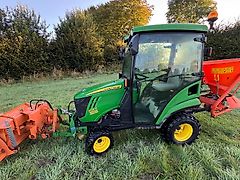 John Deere 1026R