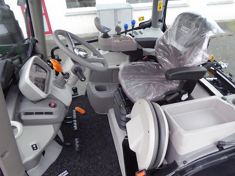 Deutz-Fahr 6115 C TTV