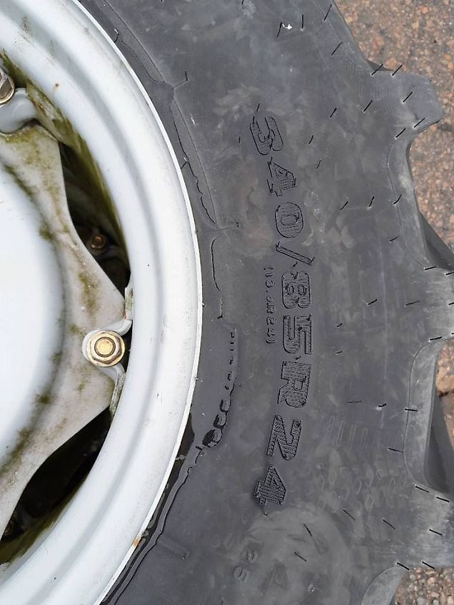 Firestoone Performer 85